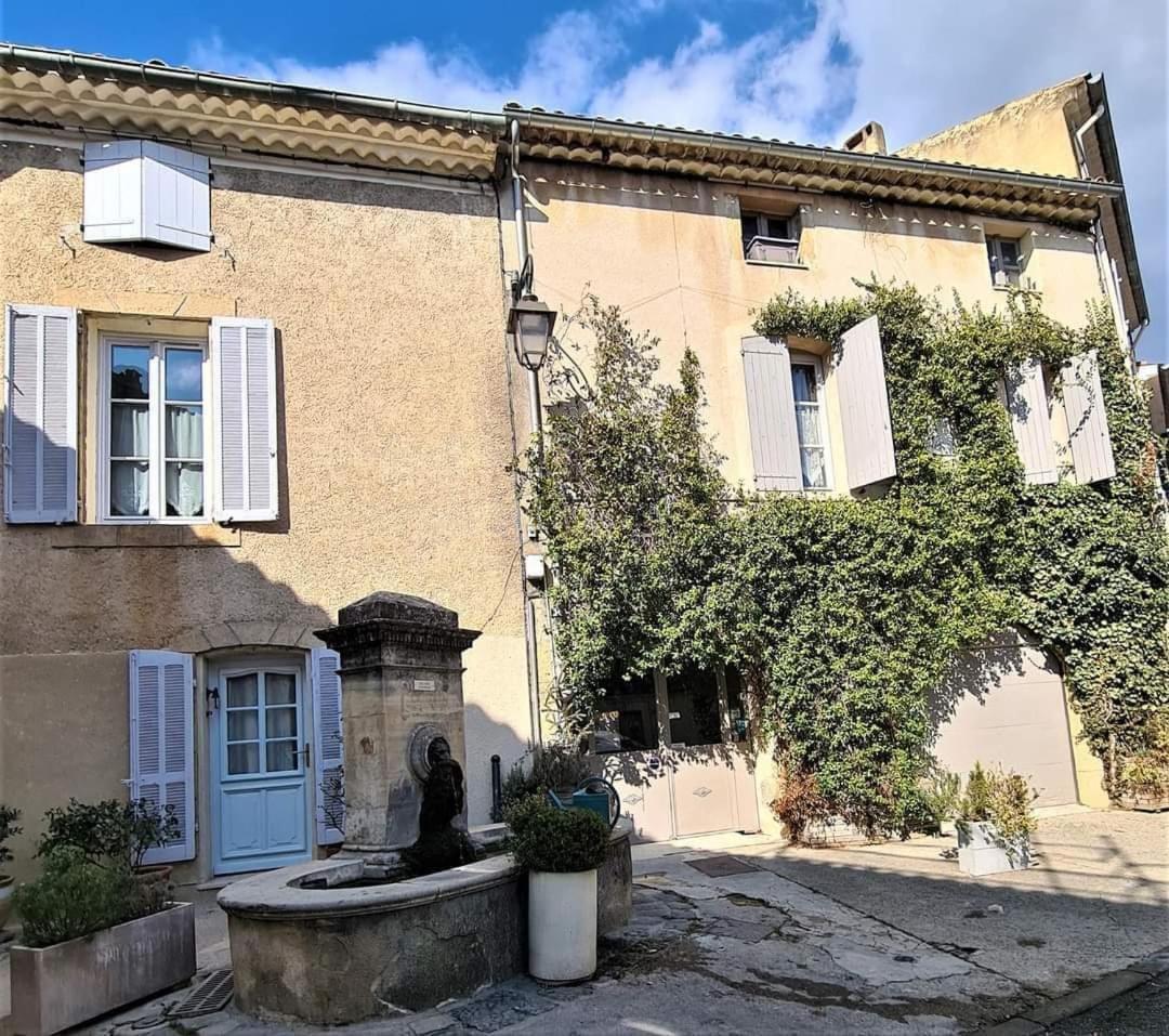 Maison La Plaine Vila Lourmarin Exterior foto